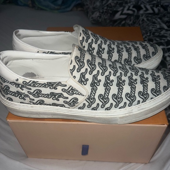 Louis Vuitton sneakers 😌 - Picture 4 of 6